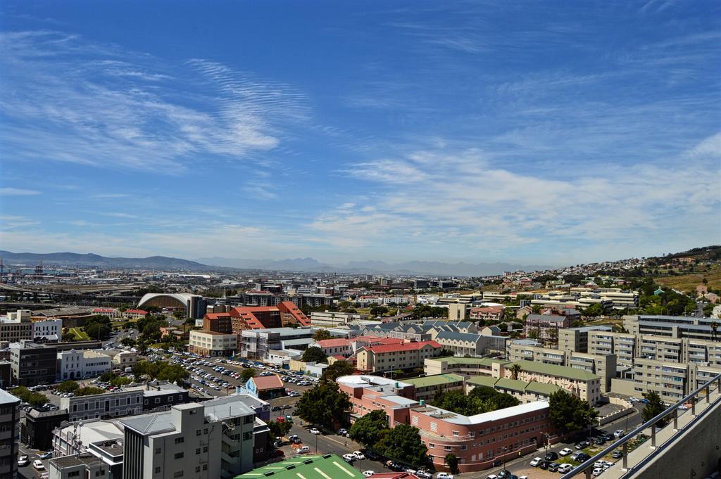 Urban Oasis At The Four Seasons Apartment Cape Town Ngoại thất bức ảnh