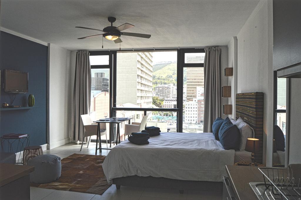 Urban Oasis At The Four Seasons Apartment Cape Town Ngoại thất bức ảnh