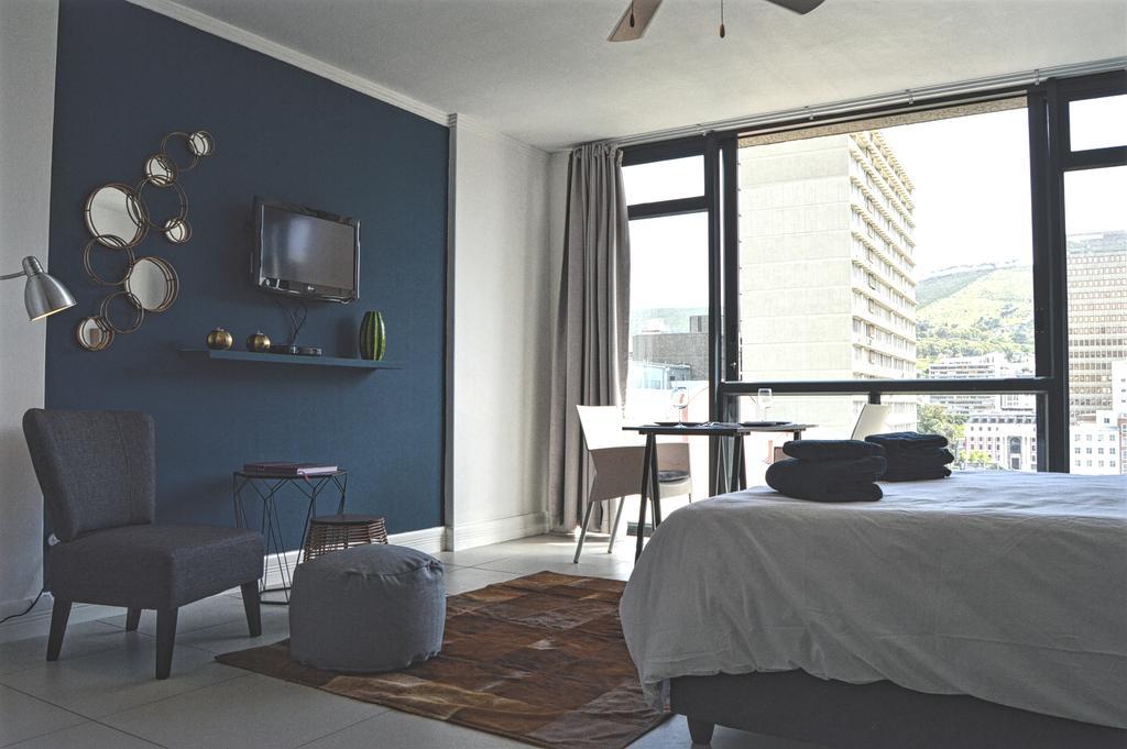 Urban Oasis At The Four Seasons Apartment Cape Town Ngoại thất bức ảnh
