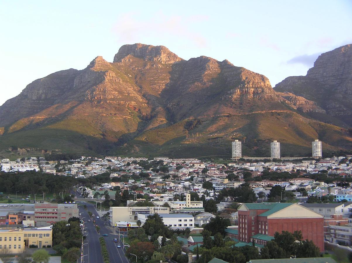 Urban Oasis At The Four Seasons Apartment Cape Town Ngoại thất bức ảnh