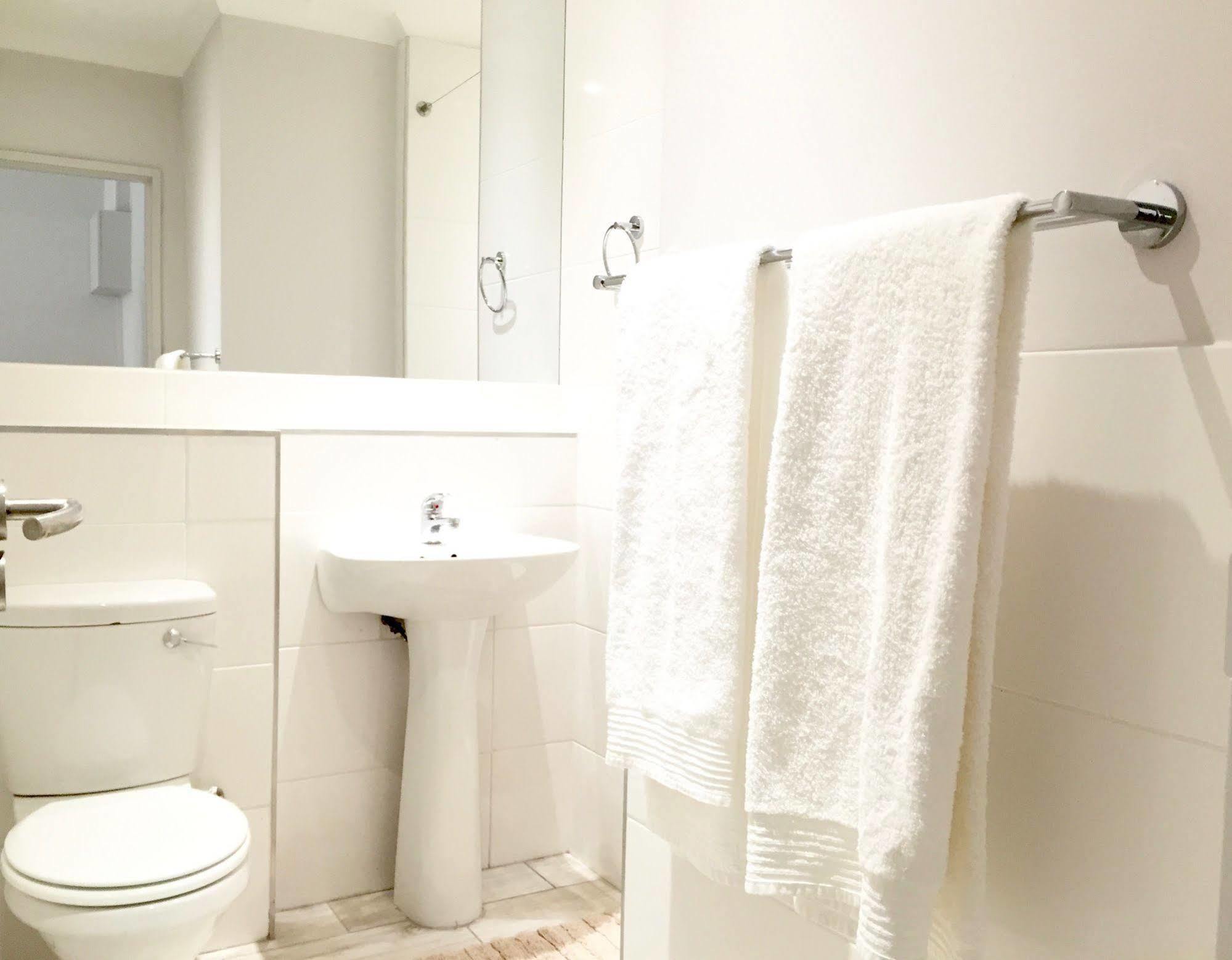 Urban Oasis At The Four Seasons Apartment Cape Town Ngoại thất bức ảnh